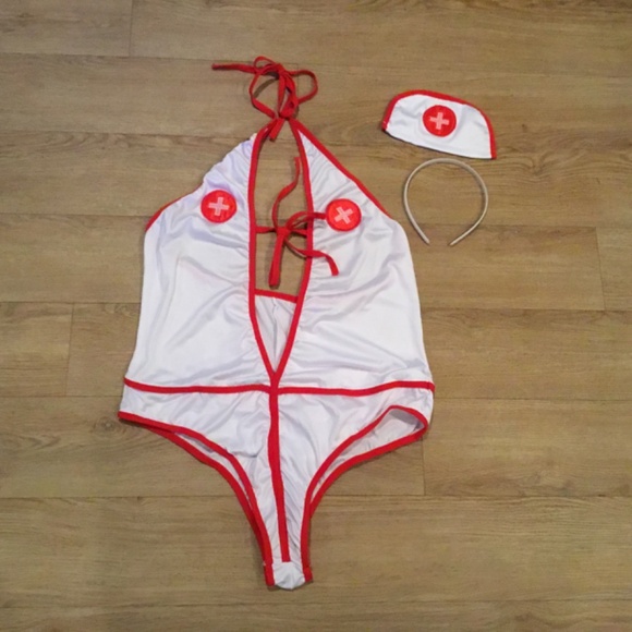 Women’s Plus Size Nurse Lingerie Bodysuit - Picture 6 of 9